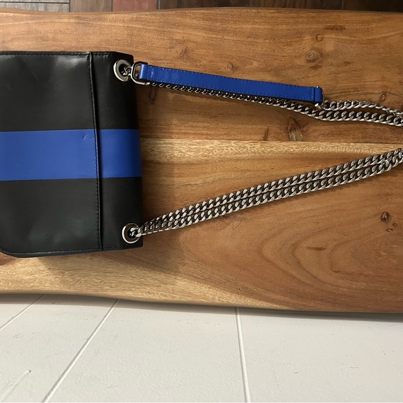 Michael Kors Black w/ Blue Women's genuine leather Bag with silver chain strap. - Picture 4 of 7